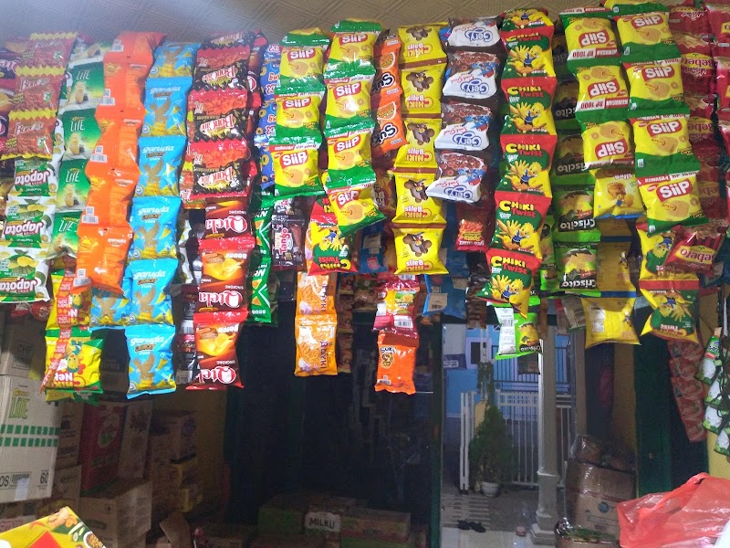 Toko Snack Kiloan (1) terbaik di Kota Pasuruan