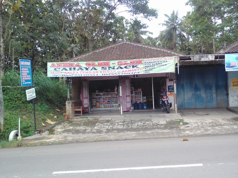 Toko Snack Kiloan (1) terbaik di Kota Salatiga