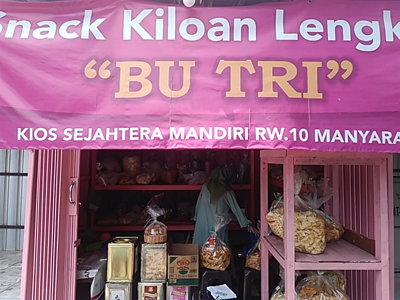 Toko Snack Kiloan (2) terbaik di Kota Semarang