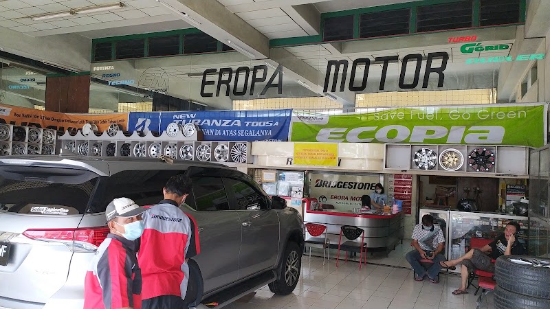 Toko Sparepart Mobil (2) terbaik di Kota Semarang