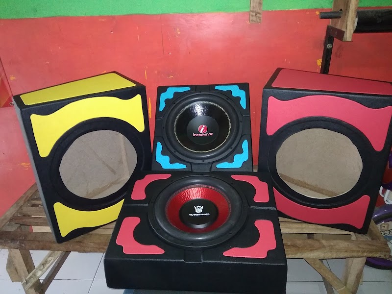 Toko Speaker (2) terbaik di Kab. Malang