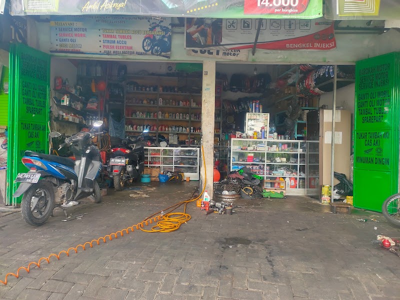 Toko Variasi Motor (1) terbaik di Kab. Magetan