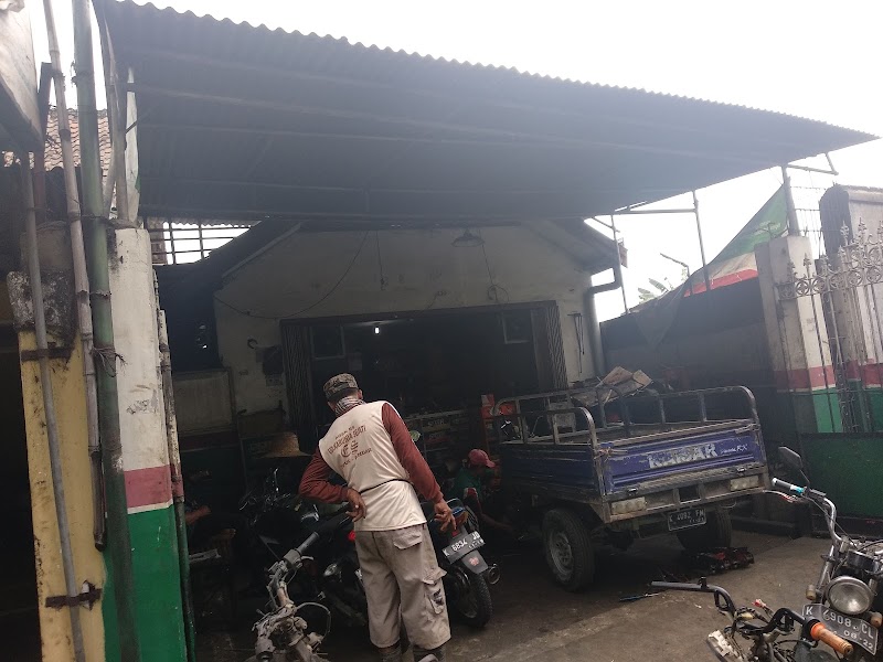 Toko Variasi Motor (1) terbaik di Kab. Rembang