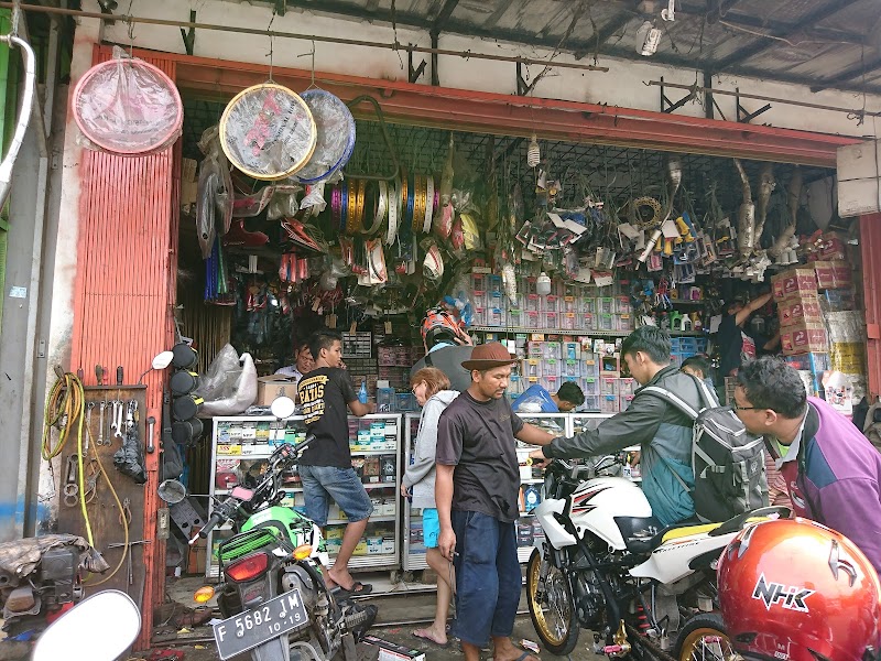 Toko Variasi Motor (2) terbaik di Kab. Karawang