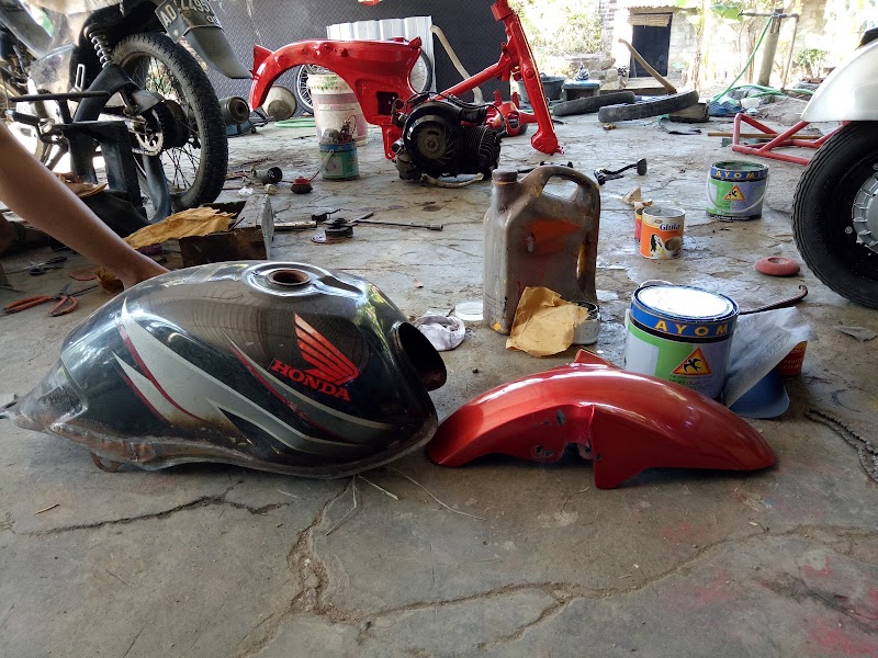 Toko Variasi Motor (2) terbaik di Kab. Sragen