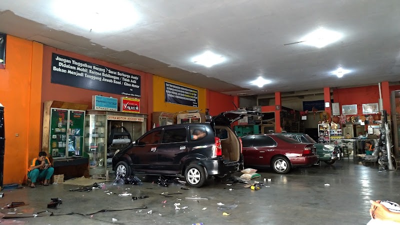 Toko Variasi Motor (2) terbaik di Kota Madiun