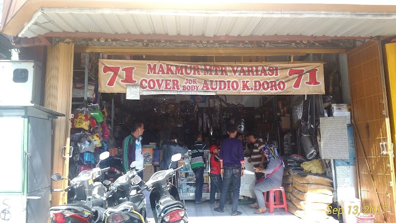 Toko Variasi Motor (2) terbaik di Kota Surabaya