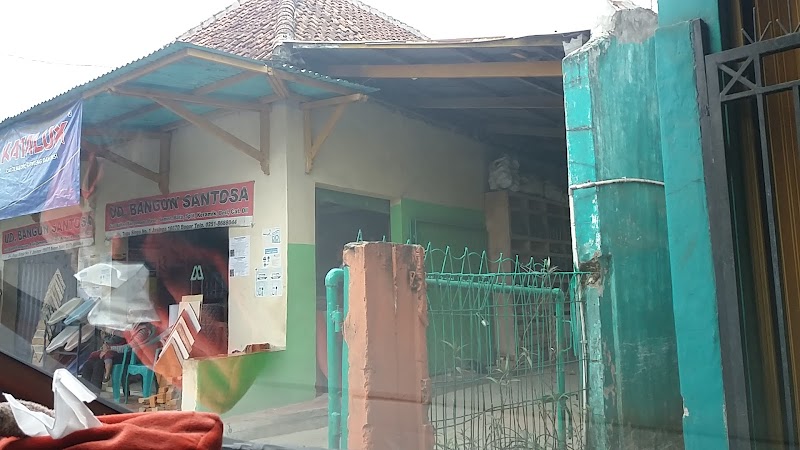 Toko Besi (1) terbaik di Cigudeg, Bogor