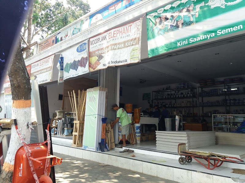 Toko Besi (1) terbaik di Kab. Lumajang, Jawa Timur