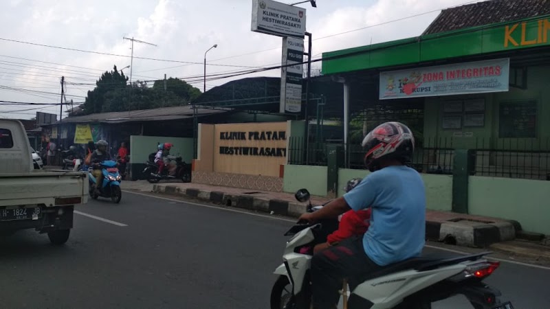 Klinik Bersalin Bidan Sri R.Suroto in Kota Salatiga