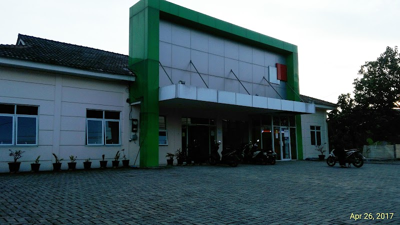 Klinik Karya Medika Karawang in Kab. Karawang