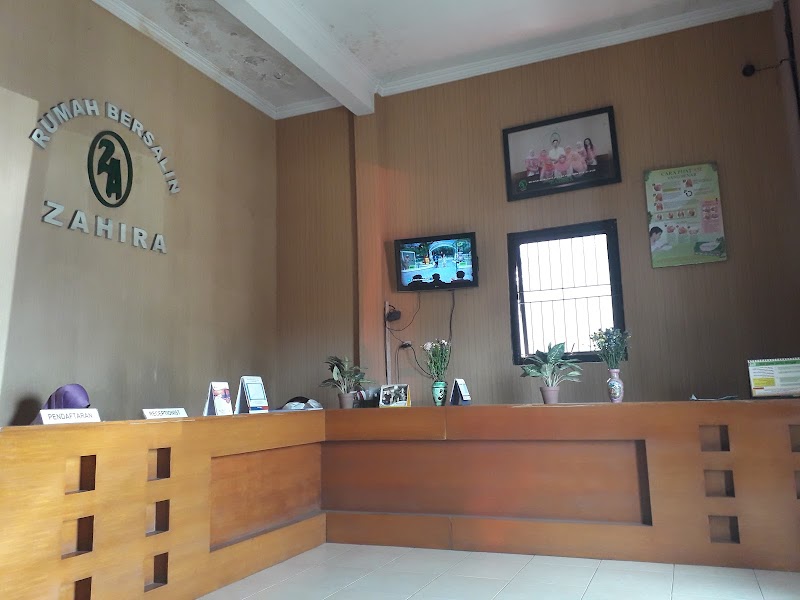 Klinik Karya Medika Karawang in Kab. Karawang