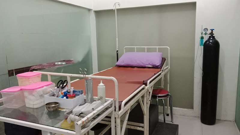 KLINIK KLARA SANTOSA ( DR HERMAN BUDI SANTOSO, SpOG MKes) in Gedebage