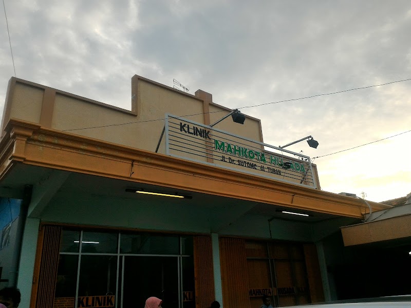 Klinik Mahkota Bpjs Tuban in Kab. Tuban