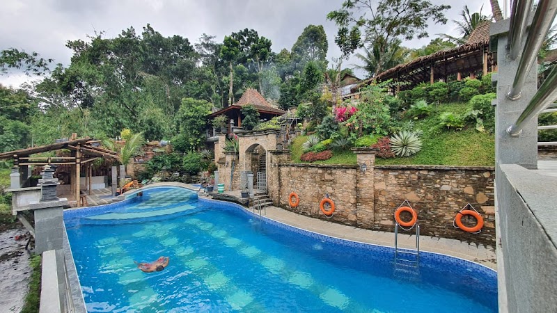 Kolam Renang Bambu Tirta in Kab. Kudus