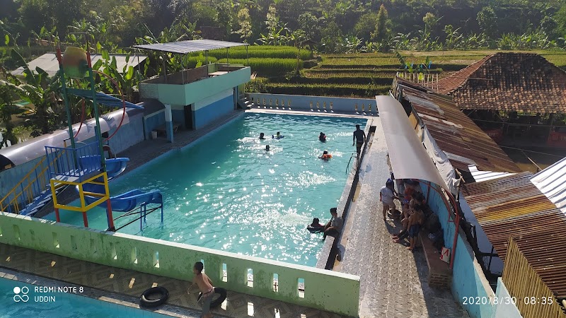 Kolam Renang Wika Bandung in Cibeunying Kidul