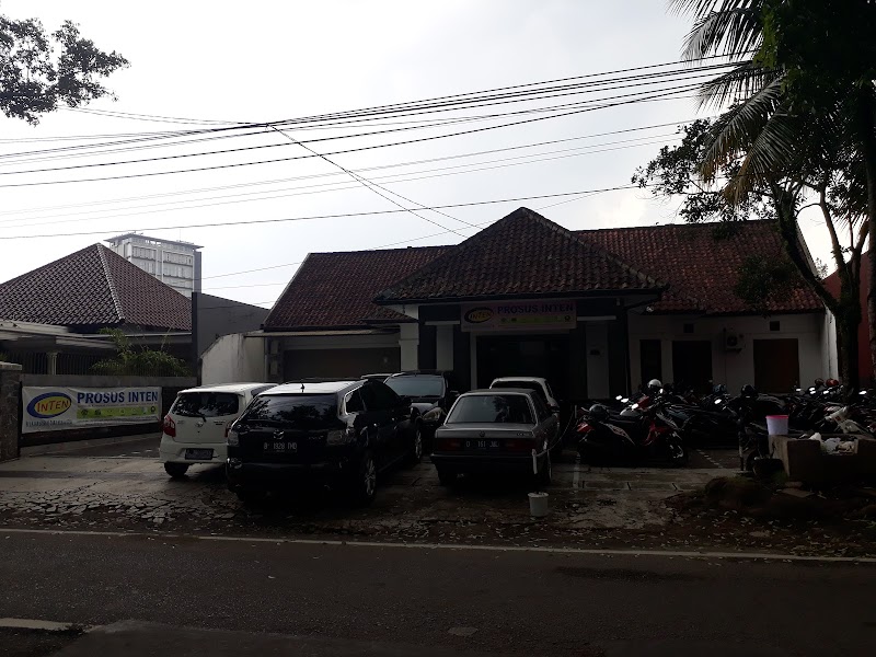 Prosus Inten in Sumur Bandung