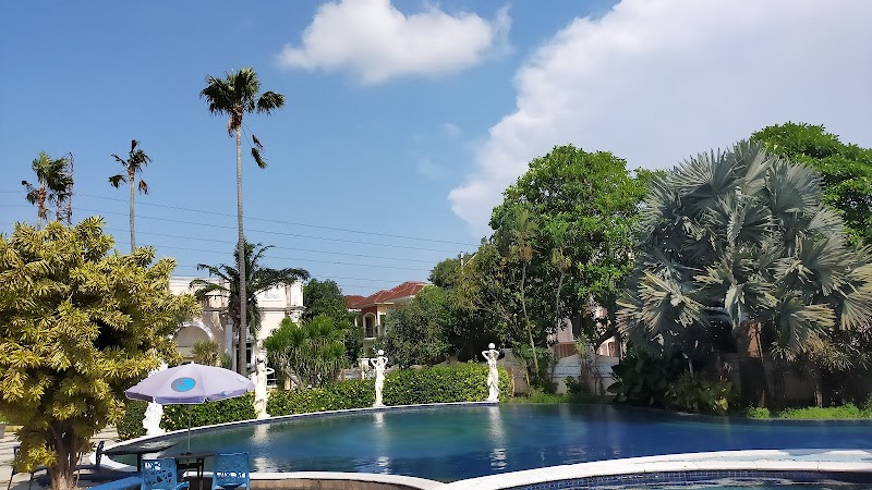 Swimming pool graha wahid in Semarang Utara