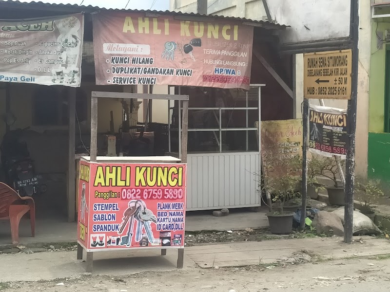 AHLI KUNCI PAYAGELI in Medan Helvetia